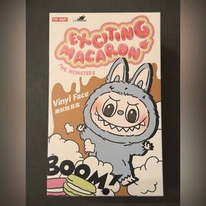 Exciting Macaron Sea Salt Coconut